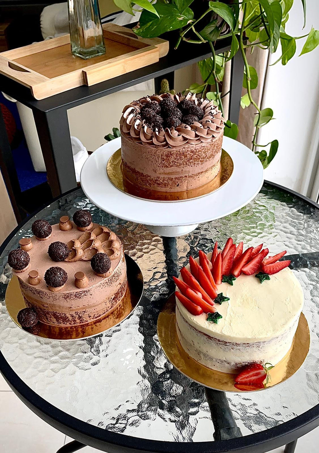 Bolos & Brigadeiros (Cakes and  Brazilian Truffles)